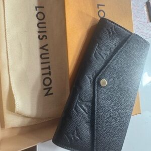 Louis Vuitton Black wallet
